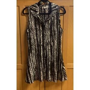 Violet Ruby Shirt Size Medium Womens Black & White Sheer Flowy Sleeveless Collar